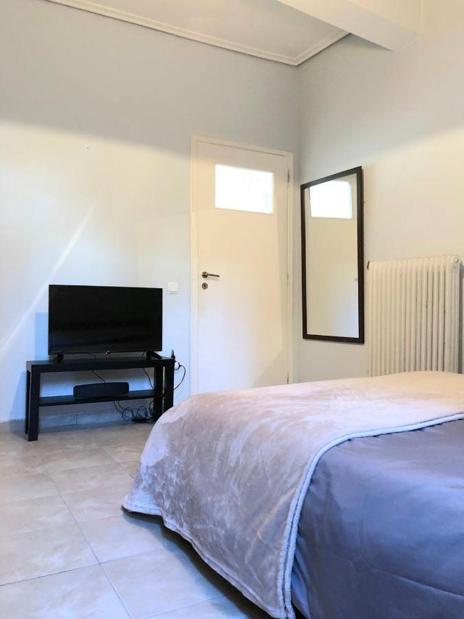 Lysandros Comfortable Apartments In Athens, Near The Metro Kültér fotó